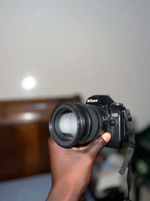 Nikon D70 Digital SLR Camera with AF-S Nikkor 18-70 mm lens image 2