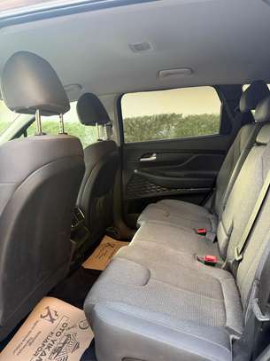 Hyundai Santa Fe 2019 image 9