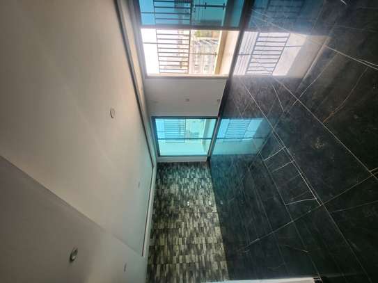 Appartement de 3 chambres et salon à keur Gorgui image 5