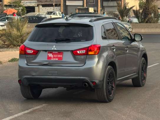 Mitsubishi Outlander 2017 image 2