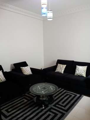STUDIO MEUBLÉ À LOUER image 2