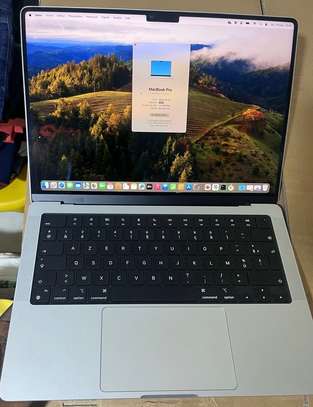 MacBook Pro M3 image 4