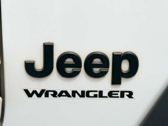 Jeep Wrangler 2023 image 2