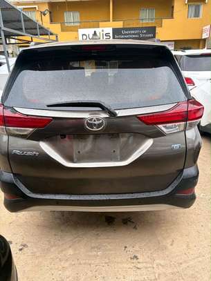 Toyota rush 2022 image 19