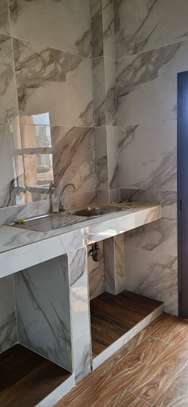 Studio a louer a Guediawaye ( en face Dalal Diam ) image 6