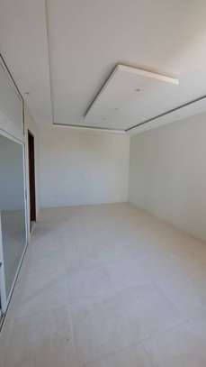 3 CHAMBRES A LOUER A NGOR-ALMADIES image 4