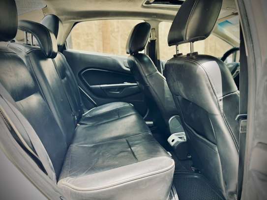 Ford fiesta 2016 image 9