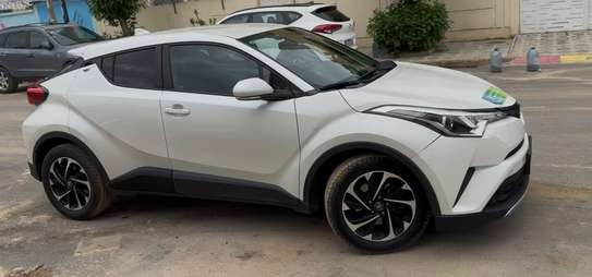 TOYOTA RAV4 2018 image 6