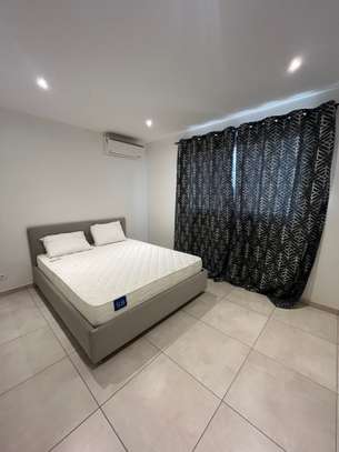 APPARTEMENT F3 MEUBLÉ - Ngor Extension, Dakar image 7