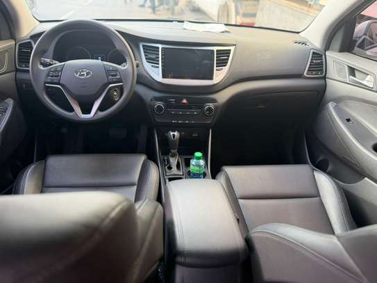 Hyundai Tucson Année : 2017 image 8