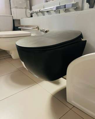Chaise suspendu + bâti support image 6