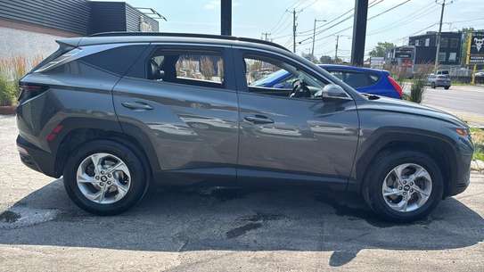 Hyundai Santa Fe image 2