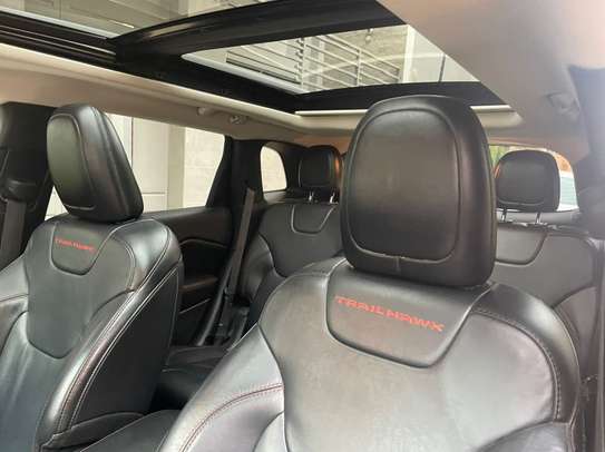 LOCATION JEEP CHEROKEE TRAIL HAWK image 13