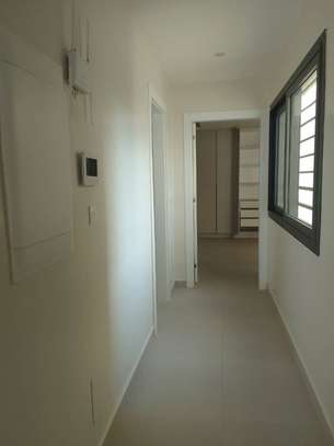 F3 neuf à louer aux almadies image 7