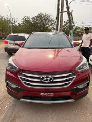 Hyundai Santafé ultimate 2018 image 2