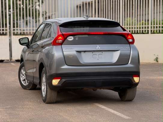 Mitsubishi éclipse image 3