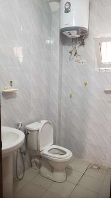 Appartement propre et lumineux à Yoff virage image 4