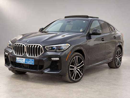 BMW X6 M40 i image 7