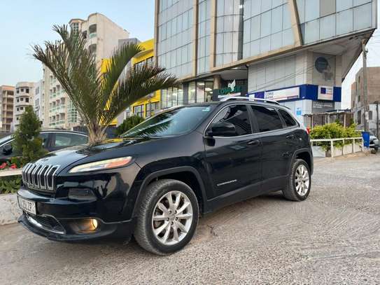 Location Jeep Cherokee image 9