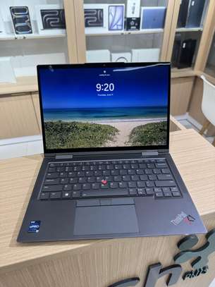 Lenovo ThinkPad X1 Yoga Gen 8 - I7 13e VPRO | 32GB RAM | 512 image 3