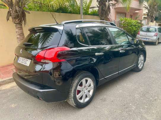 Peugeot 2008 image 6