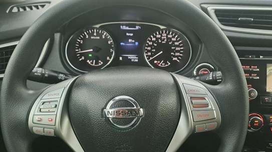 Nissan rogue 2016 super clean image 10