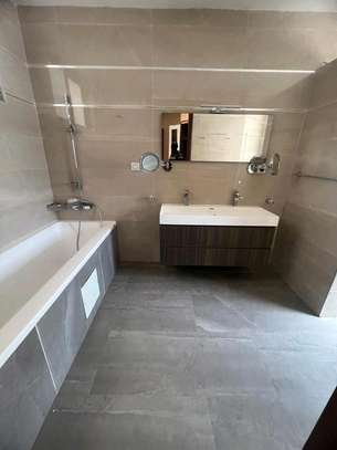 Appartement F4 de haut standing au virage image 8