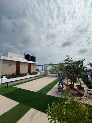 Appartement  F4 de 180m2 aux Almadies image 6