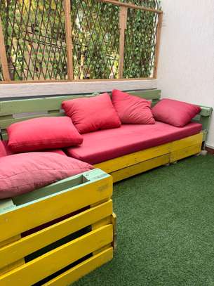 Meuble de jardin en palettes image 2