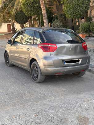 Citroen C4 Picasso image 7