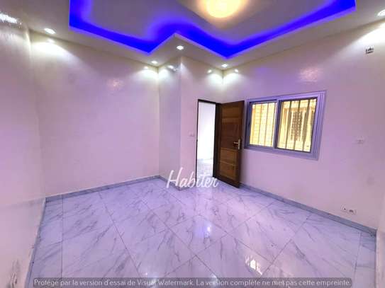 Appartement à louer à la cité Sata Holding Baobab Zac Mbao image 2