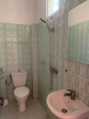 Appartement meublé 2 chambres à louer – Derklé Liberté 5 image 6