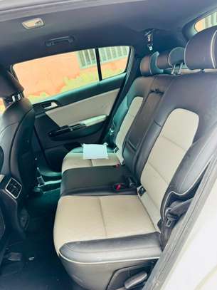 Kia Sportage 2016 volant droite image 10