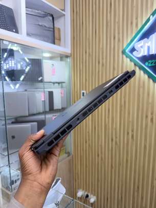 Lenovo Legion 15" I9 NVDIA RTX 5070 8Go image 6