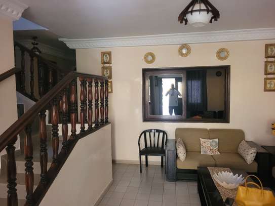 Villa angle à vendre image 2