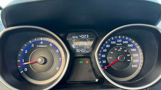 HYUNDAI ELANTRA 1.8 image 14