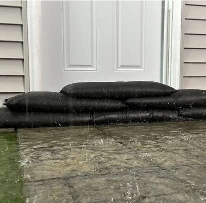 Quick dam flood bags / barriere pour inondations image 9
