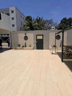 Belle villa à louer aux Almadies image 11