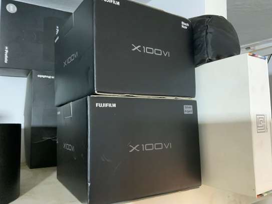 Fujifilm X100VI image 2