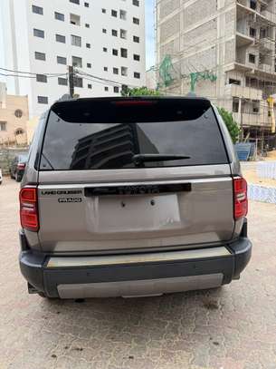 TOYOTA LAND CRUISER PRADO 2024 image 12