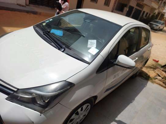 Toyota yaris  a vendre image 7