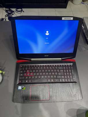 gamer acer i7 7th gen / gtx 1050 / 256gb + 1000gb image 9