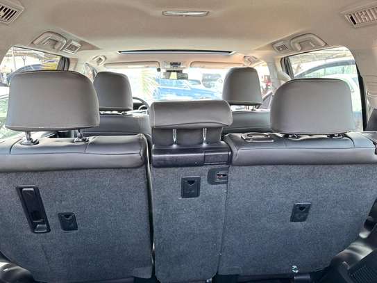 Toyota land cruiser TXL image 8