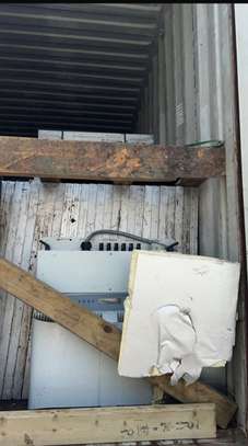 Lot : Panneaux Solaires occasions /Contenair 40’ image 2