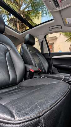 Audi Q3 Full Black 2019 image 7