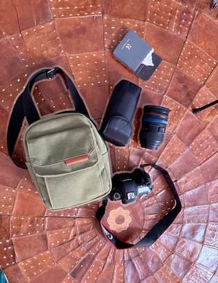 Canon 6D mark II image 4