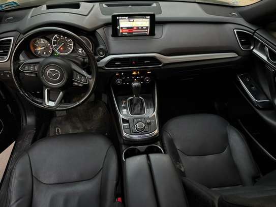 Mawda cx9  2018 image 2