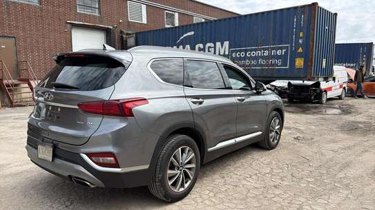 Hyundai image 3