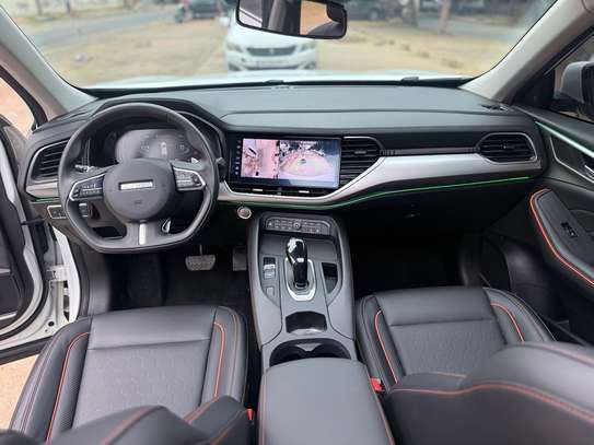 HAVAL  *F7*  Année : *2020* image 8