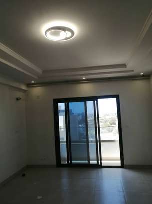 Appartement F4 au 5e étage à Sacré Cœur 2 image 3